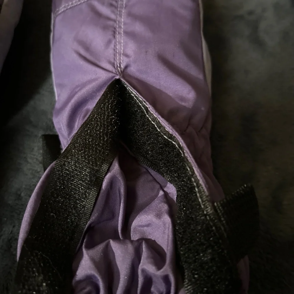 3M Thinsulate Purple Mittens for Kids